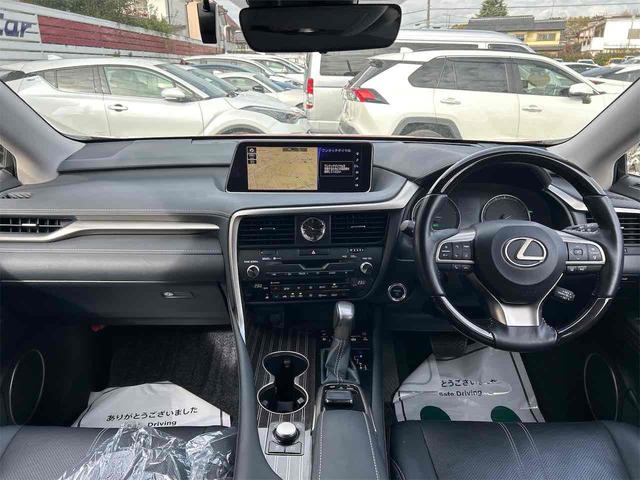 ＲＸ ＲＸ４５０ｈ　バージョンＬ　４ＷＤ　ドライブレコーダー　バックカメラ　オートクルーズコントロール　レーンアシスト　パワーシート　衝突被害軽減システム　ナビ　ＴＶ　オートマチックハイビーム（2枚目）