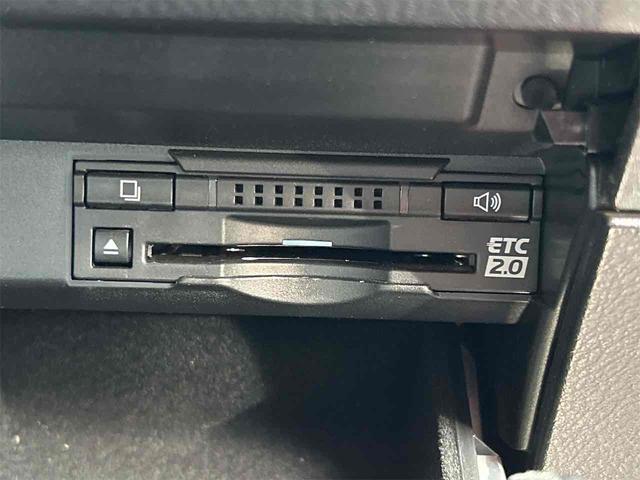 ＲＸ ＲＸ４５０ｈ　バージョンＬ　４ＷＤ　ドライブレコーダー　バックカメラ　オートクルーズコントロール　レーンアシスト　パワーシート　衝突被害軽減システム　ナビ　ＴＶ　オートマチックハイビーム（6枚目）