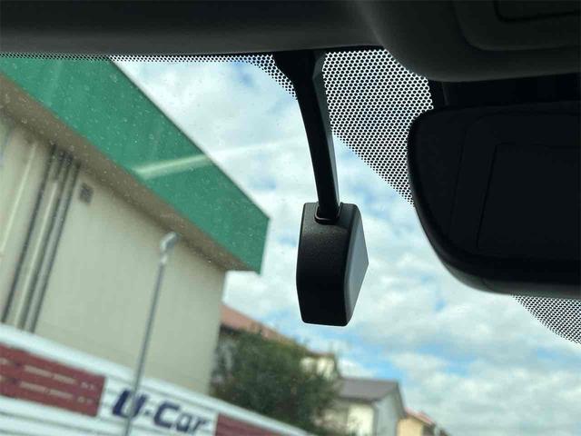 ＲＸ ＲＸ４５０ｈ　バージョンＬ　４ＷＤ　ドライブレコーダー　バックカメラ　オートクルーズコントロール　レーンアシスト　パワーシート　衝突被害軽減システム　ナビ　ＴＶ　オートマチックハイビーム（8枚目）