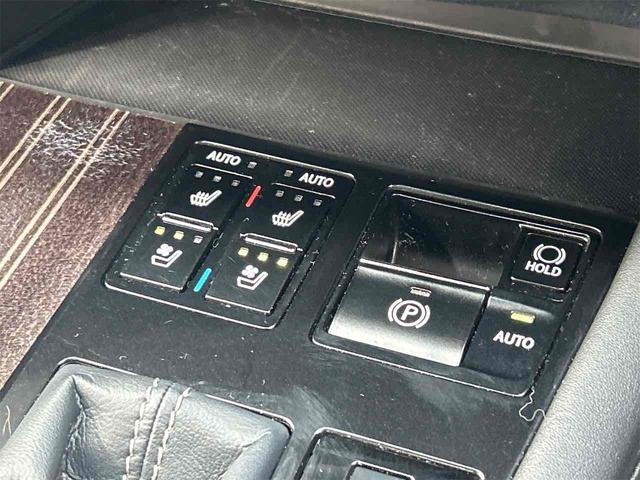 ＲＸ ＲＸ４５０ｈ　バージョンＬ　４ＷＤ　ドライブレコーダー　バックカメラ　オートクルーズコントロール　レーンアシスト　パワーシート　衝突被害軽減システム　ナビ　ＴＶ　オートマチックハイビーム（12枚目）