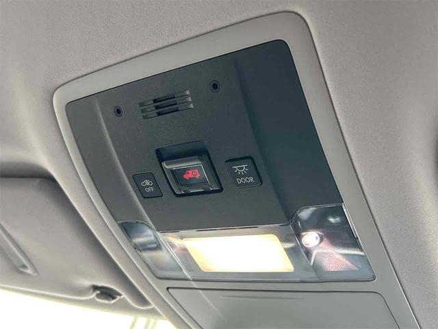 ＲＸ ＲＸ４５０ｈ　バージョンＬ　４ＷＤ　ドライブレコーダー　バックカメラ　オートクルーズコントロール　レーンアシスト　パワーシート　衝突被害軽減システム　ナビ　ＴＶ　オートマチックハイビーム（63枚目）