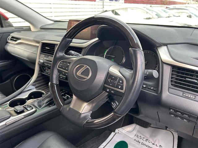 ＲＸ ＲＸ４５０ｈ　バージョンＬ　４ＷＤ　ドライブレコーダー　バックカメラ　オートクルーズコントロール　レーンアシスト　パワーシート　衝突被害軽減システム　ナビ　ＴＶ　オートマチックハイビーム（72枚目）