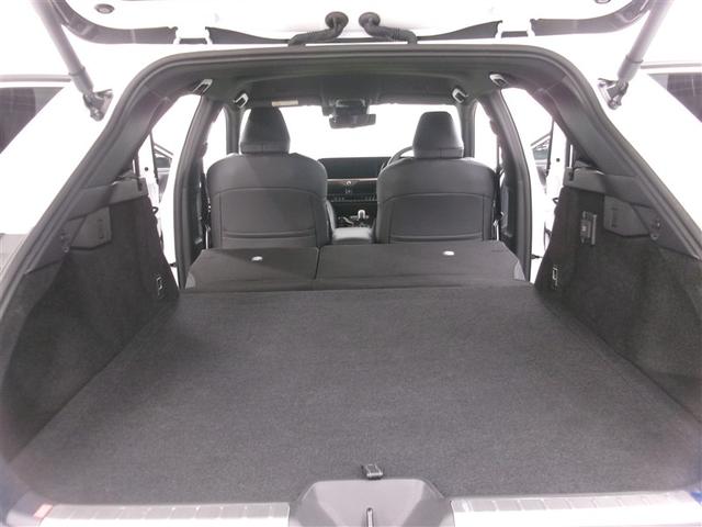 クラウンスポーツ Ｚ　ＡＷＤ　エアバッグ　本革　ＡＢＳ　アルミ　バックモニタ－　衝突回避ブレーキ　ＬＥＤランプ（18枚目）