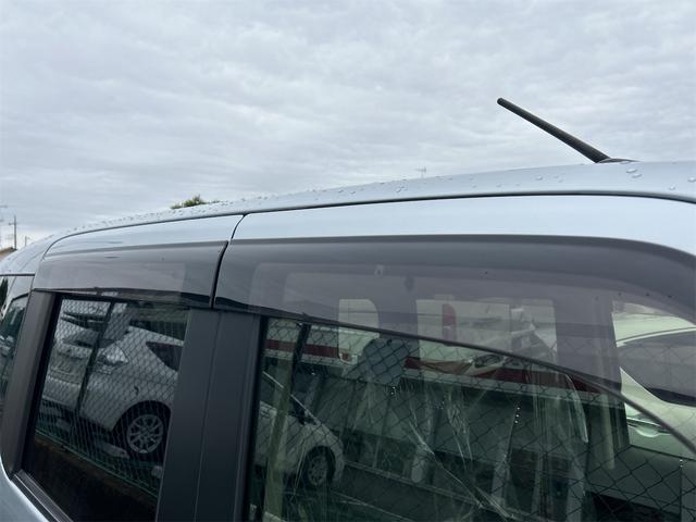 ルーミー カスタムＧ　Ｓ　バックカメラ　ナビ　ＴＶ　両側電動スライドドア　オートクルーズコントロール　衝突被害軽減システム　アルミホイール　オートライト　ＬＥＤヘッドランプ　スマートキー　アイドリングストップ　電動格納ミラー（36枚目）