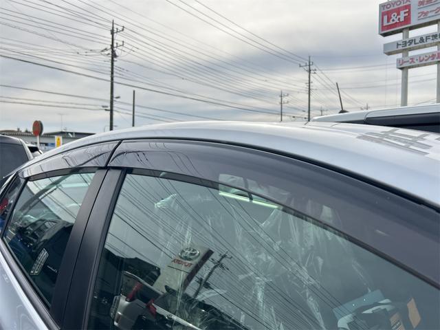 プリウス Sツーリングセレクション ETC クリアランスソナー レーンアシスト オートクルーズコントロール 衝突被害軽減システム バックカメラ ナビ TV アルミホイール オートマチックハイビーム オートライト LEDヘッドランプ(37枚目)