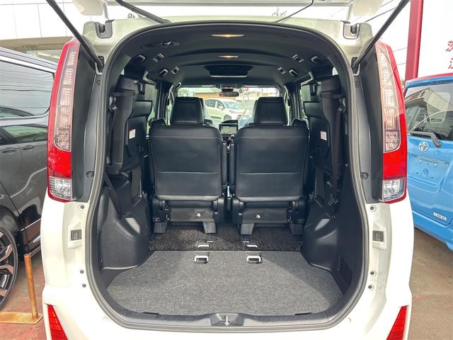 ノア Ｓｉ　ダブルバイビー　ＥＴＣ　バックカメラ　ナビ　ＴＶ　オートクルーズコントロール　レーンアシスト　衝突被害軽減システム　両側電動スライドドア　オートマチックハイビーム　オートライト　ＬＥＤヘッドランプ　スマートキー（23枚目）