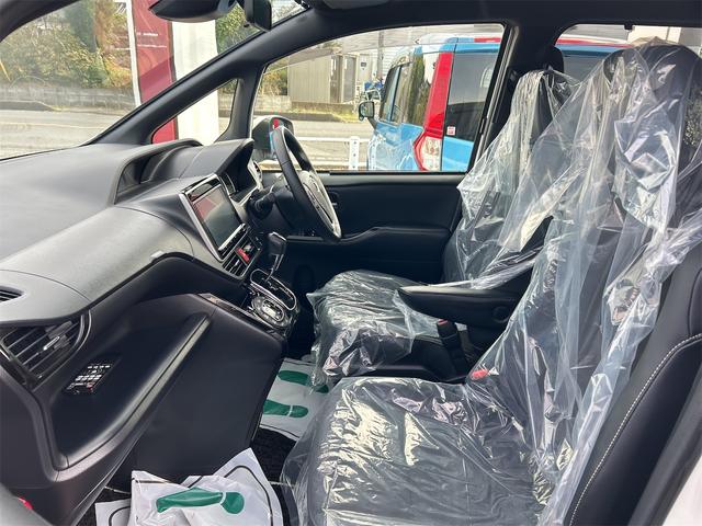 ノア Ｓｉ　ダブルバイビー　ＥＴＣ　バックカメラ　ナビ　ＴＶ　オートクルーズコントロール　レーンアシスト　衝突被害軽減システム　両側電動スライドドア　オートマチックハイビーム　オートライト　ＬＥＤヘッドランプ　スマートキー（28枚目）