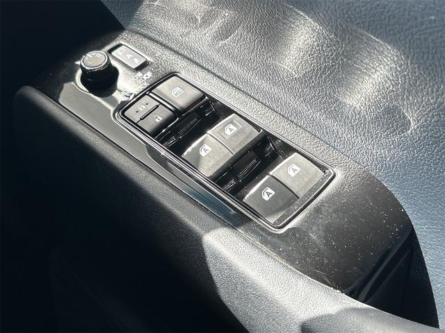 ヴェルファイア ２．５Ｚ　Ｇエディション　ドライブレコーダー　ＥＴＣ　バックカメラ　ナビ　ＴＶ　クリアランスソナー　オートクルーズコントロール　衝突被害軽減システム　両側電動スライドドア　オートライト　ＬＥＤヘッドランプ　サンルーフ（59枚目）