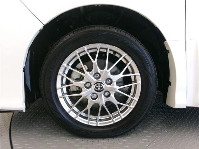 ヴォクシー ハイブリッドＺＳ　煌ＩＩ　電動両側スライドドア　ドライブレコーダ　パワーステアリング　ＤＶＤ再生可　リアクーラー　スマキー　地デジＴＶ　ＡＵＸ　横滑防止　Ｗエアバック　ＡＡＣ　ＬＥＤランプ　エアバッグ　ナビＴＶ　盗難防止装置（20枚目）