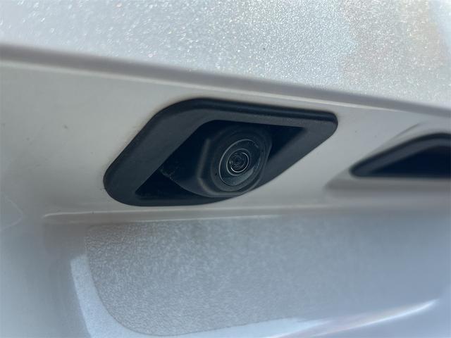 ムーヴキャンバス ストライプスＧ　バックカメラ　両側電動スライドドア　ＴＶ　クリアランスソナー　衝突被害軽減システム　オートライト　ＬＥＤヘッドランプ　スマートキー　アイドリングストップ　電動格納ミラー　シートヒーター　ベンチシート（18枚目）