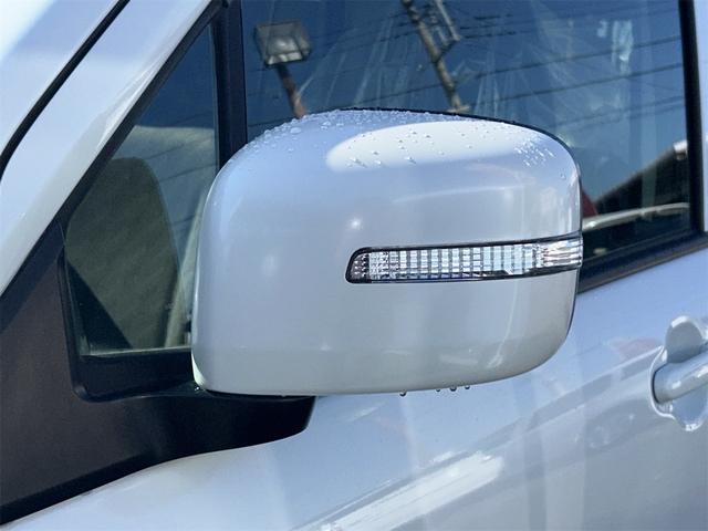 ワゴンＲ ＦＸリミテッド　ＥＴＣ　オートライト　ＨＩＤ　スマートキー　アイドリングストップ　電動格納ミラー　ＣＶＴ　盗難防止システム　ＡＢＳ　ＣＤ　アルミホイール　衝突安全ボディ　エアコン（35枚目）