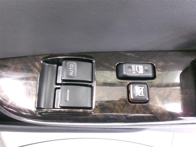 ハイエースバン ロングスーパーＧＬ　Ｗエアコン　Ｂカメラ　ＬＥＤライト　パワーウインドウ　横滑防止　アルミホイール　フルセグテレビ　キーレスエントリー　メモリーナビ　オートエアコン　ＥＴＣ　パワーステ　ＡＢＳ　エアバッグ　フルフラット（24枚目）