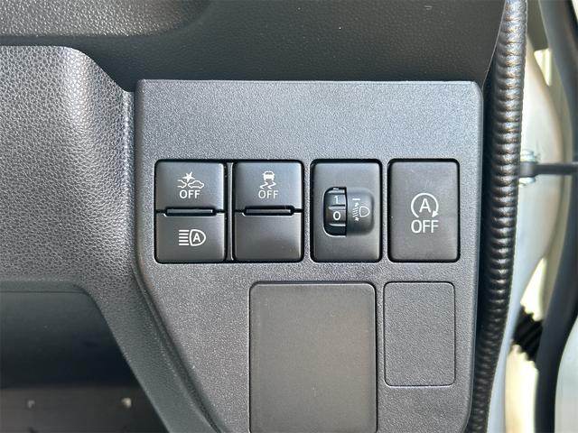 ハイゼットカーゴ ＤＸ　ＳＡＩＩＩ　ＡＴ　衝突被害軽減システム　レーンアシスト　ドライブレコーダー　ナビ　バックカメラ　両側スライドドア　アイドリングストップ　オートマチックハイビーム　ＡＢＳ　ＥＳＣ　エアコン（9枚目）