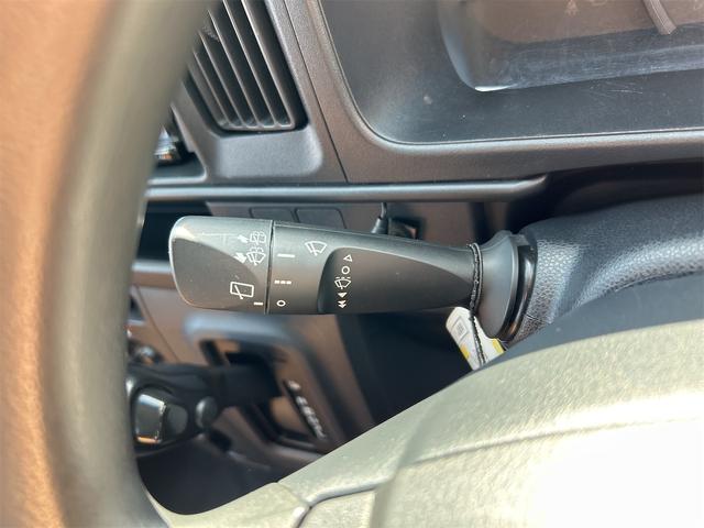 ハイゼットカーゴ ＤＸ　ＳＡＩＩＩ　ＡＴ　衝突被害軽減システム　レーンアシスト　ドライブレコーダー　ナビ　バックカメラ　両側スライドドア　アイドリングストップ　オートマチックハイビーム　ＡＢＳ　ＥＳＣ　エアコン（45枚目）