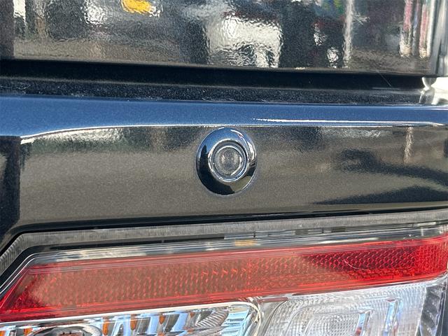 この度は当店のお車をご覧になっていただき、誠にありがとうございます。ぜひじっくりとご検討下さい。気軽にお問合せ・お見積りお待ちしております。