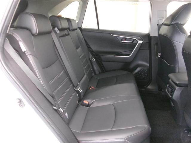 RAV4 ハイブリッドG 4WD ドライブレコーダー 全周囲カメラ クリアランスソナー オートクルーズコントロール レーンアシスト パワーシート 衝突被害軽減システム ナビ オートマチックハイビーム オートライト(17枚目)