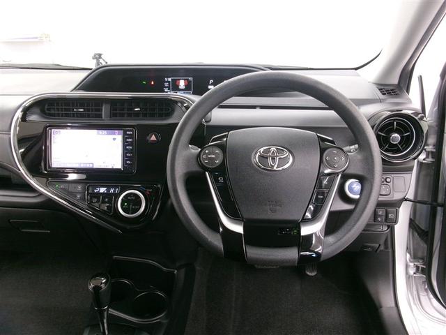 アクア Sスタイルブラック 全周囲カメラ ナビ クリアランスソナー レーンアシスト 衝突被害軽減システム オートマチックハイビーム オートライト スマートキー 電動格納ミラー CVT 盗難防止システム 衝突安全ボディ ABS(7枚目)