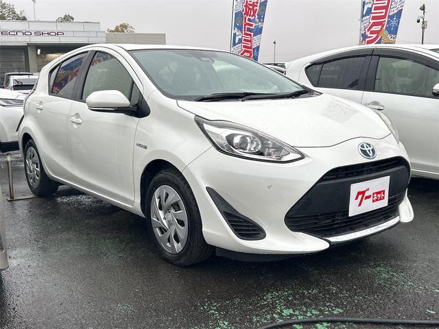 アクア Ｓ　バックカメラ　ナビ　ＴＶ　レーンアシスト　オートマチックハイビーム　オートライト　スマートキー　電動格納ミラー　ＣＶＴ　盗難防止システム　衝突安全ボディ　ＡＢＳ　ＥＳＣ　ＣＤ（12枚目）