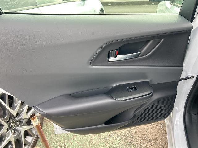 プリウス プリウス 全周囲カメラ ナビ TV クリアランスソナー オートクルーズコントロール レーンアシスト パークアシスト 衝突被害軽減システム アルミホイール オートマチックハイビーム オートライト(42枚目)