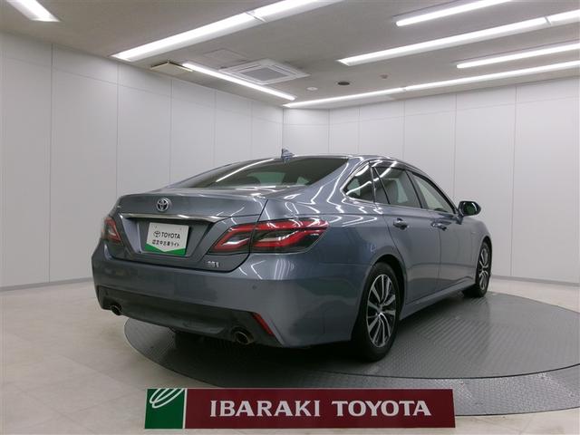 クラウンハイブリッド Ｓ　Ｃパッケージ　衝突軽減Ｂ　エアバッグ　ナビ　Ｂカメラ　ＬＥＤヘッドライト　メモリーナビゲーション　カーテンエアバッグ　アルミ　ＡＢＳ　オートエアコン（3枚目）