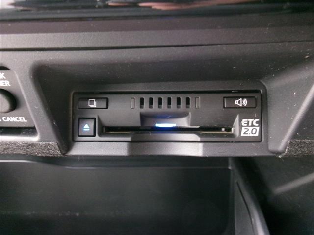 クラウンハイブリッド Ｓ　Ｃパッケージ　衝突軽減Ｂ　エアバッグ　ナビ　Ｂカメラ　ＬＥＤヘッドライト　メモリーナビゲーション　カーテンエアバッグ　アルミ　ＡＢＳ　オートエアコン（10枚目）