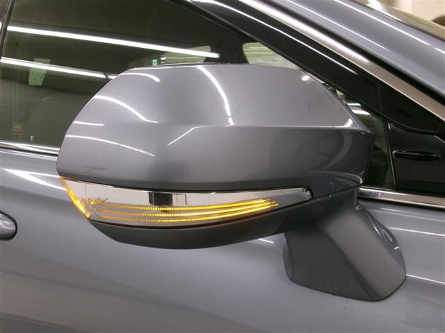 クラウンハイブリッド Ｓ　Ｃパッケージ　衝突軽減Ｂ　エアバッグ　ナビ　Ｂカメラ　ＬＥＤヘッドライト　メモリーナビゲーション　カーテンエアバッグ　アルミ　ＡＢＳ　オートエアコン（18枚目）