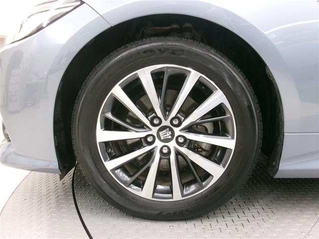 クラウンハイブリッド Ｓ　Ｃパッケージ　衝突軽減Ｂ　エアバッグ　ナビ　Ｂカメラ　ＬＥＤヘッドライト　メモリーナビゲーション　カーテンエアバッグ　アルミ　ＡＢＳ　オートエアコン（20枚目）