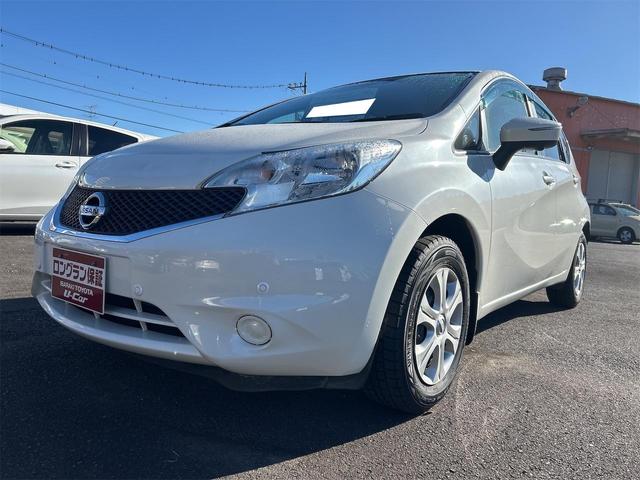 ノート Ｘ　ＤＩＧ－Ｓ　Ｖセレクション＋セーフティ　全周囲カメラ　ナビ　ＴＶ　レーンアシスト　衝突被害軽減システム　オートライト　スマートキー　アイドリングストップ　電動格納ミラー　ＣＶＴ　盗難防止システム　衝突安全ボディ　ＡＢＳ（12枚目）