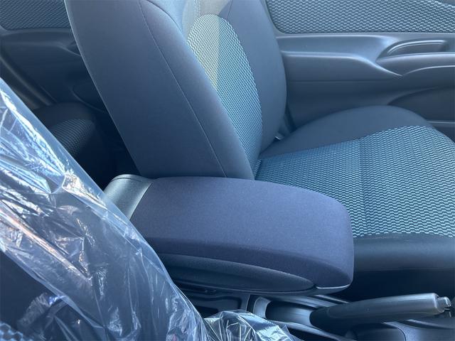 ノート Ｘ　ＤＩＧ－Ｓ　Ｖセレクション＋セーフティ　全周囲カメラ　ナビ　ＴＶ　レーンアシスト　衝突被害軽減システム　オートライト　スマートキー　アイドリングストップ　電動格納ミラー　ＣＶＴ　盗難防止システム　衝突安全ボディ　ＡＢＳ（50枚目）