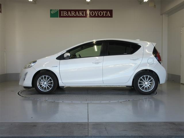 アクア Ｇ　誤発進抑制機能　バックモニタ　セキュリティー　ドライブレコーダ　デュアルエアバック　ナビＴＶ　ＨＤＤナビゲーション　パワーウィンドウ　ＡＴエアコン　ＡＢＳ　パワーステアリング　運転席エアバッグ　ＥＴＣ（2枚目）