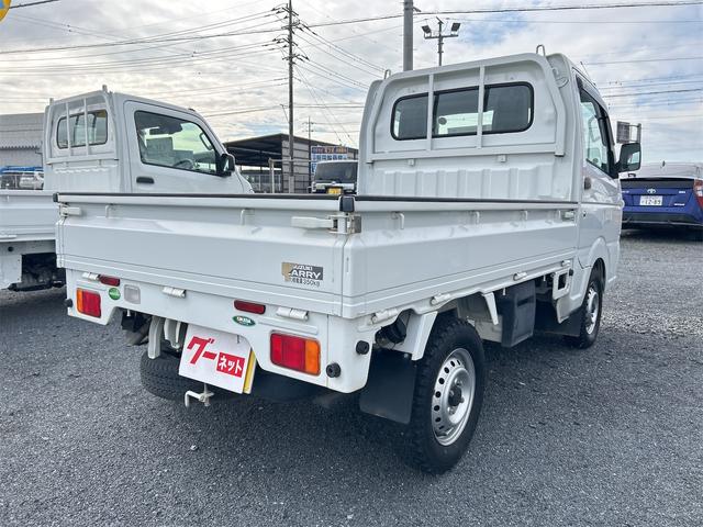 キャリイトラック KCエアコン・パワステ 4WD 軽トラック MT ABS エアコン パワーステアリング 運転席エアバッグ(7枚目)