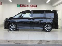 運転者にとっては日々使用することとなる運転席です。運転席が快適だと運転に集中することができますね。 2