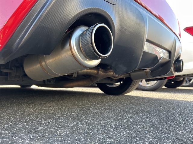 86 GT ドライブレコーダー ETC バックカメラ ナビ MT オートライト HID スマートキー 電動格納ミラー アルミホイール 盗難防止システム 衝突安全ボディ ABS CD DVD再生 エアコン(28枚目)