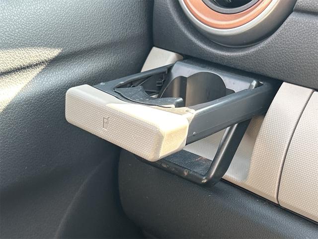 パッソ モーダ　Ｇパッケージ　ドライブレコーダー　ＥＴＣ　バックカメラ　ナビ　ＴＶ　クリアランスソナー　衝突被害軽減システム　アルミホイール　オートマチックハイビーム　オートライト　ＬＥＤヘッドランプ　スマートキー（48枚目）