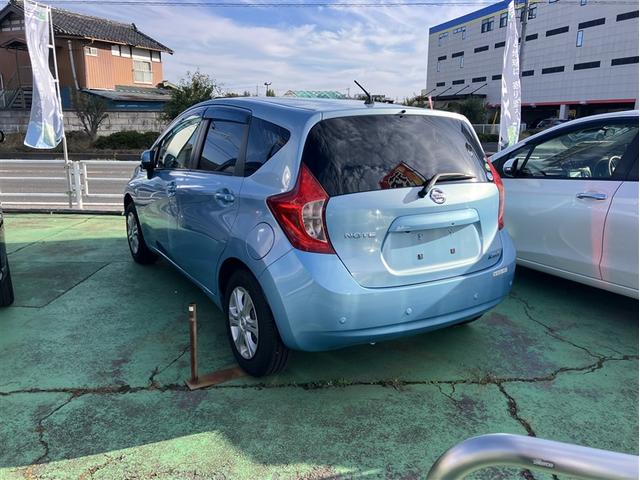 ノート X DIG-S AUX接続 エマージェンシブレーキ 地デジテレビ DVD再生機能 アイドリングストップ機能 左右エアバック イモビ AAC スマキー バックカメラ付き ESC ETC パワーウィンドウ ABS(4枚目)