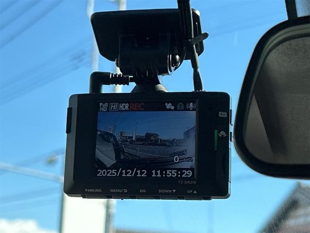 パッソ モーダ　Ｓ　ドライブレコーダー　ＥＴＣ　バックカメラ　ナビ　ＴＶ　衝突被害軽減システム　オートライト　ＬＥＤヘッドランプ　スマートキー　アイドリングストップ　電動格納ミラー　ＣＶＴ　盗難防止システム（10枚目）