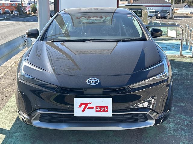 プリウス Ｚ　ドライブレコーダー　全周囲カメラ　ＴＶ　クリアランスソナー　オートクルーズコントロール　レーンアシスト　パークアシスト　衝突被害軽減システム　アルミホイール　オートマチックハイビーム　オートライト（12枚目）