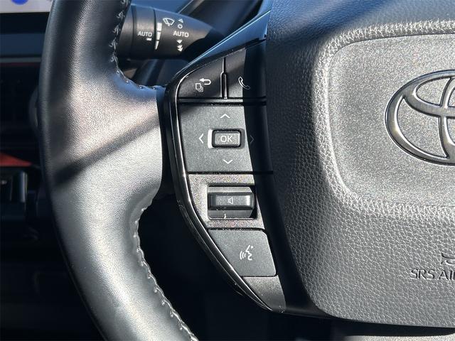 プリウス Ｚ　ドライブレコーダー　全周囲カメラ　ＴＶ　クリアランスソナー　オートクルーズコントロール　レーンアシスト　パークアシスト　衝突被害軽減システム　アルミホイール　オートマチックハイビーム　オートライト（21枚目）