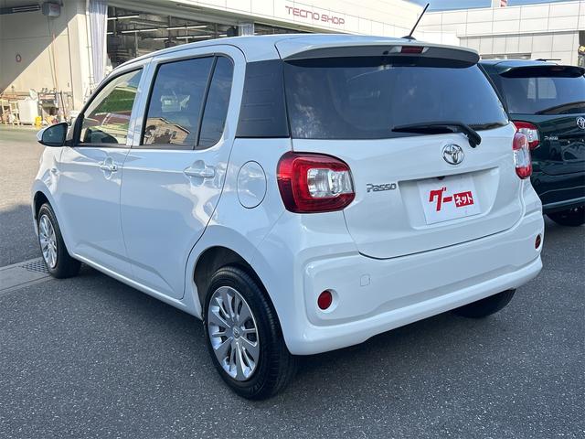 パッソ Ｘ　Ｌパッケージ　ドライブレコーダー　バックカメラ　ＴＶ　スマートキー　アイドリングストップ　電動格納ミラー　ＣＶＴ　盗難防止システム　衝突安全ボディ　ベンチシート　ＡＢＳ　ＥＳＣ　ＣＤ　ＤＶＤ再生（17枚目）