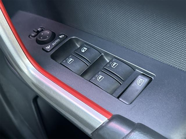 ライズ Ｚ　ドライブレコーダー　全周囲カメラ　オートクルーズコントロール　レーンアシスト　衝突被害軽減システム　ＴＶ　オートライト　ＬＥＤヘッドランプ　スマートキー　アイドリングストップ（27枚目）