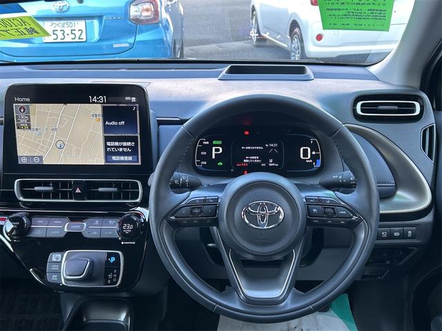 アクア Ｚ　全周囲カメラ　ナビ　オートクルーズコントロール　パークアシスト　衝突被害軽減システム　アルミホイール　オートライト　ＬＥＤヘッドランプ　スマートキー　電動格納ミラー　シートヒーター（3枚目）