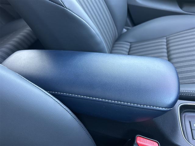 アクア Ｚ　全周囲カメラ　ナビ　オートクルーズコントロール　パークアシスト　衝突被害軽減システム　アルミホイール　オートライト　ＬＥＤヘッドランプ　スマートキー　電動格納ミラー　シートヒーター（54枚目）