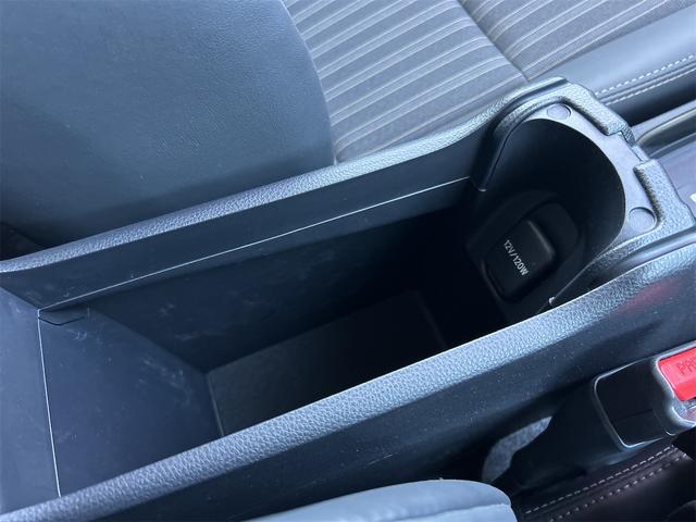 アクア Ｚ　全周囲カメラ　ナビ　オートクルーズコントロール　パークアシスト　衝突被害軽減システム　アルミホイール　オートライト　ＬＥＤヘッドランプ　スマートキー　電動格納ミラー　シートヒーター（55枚目）