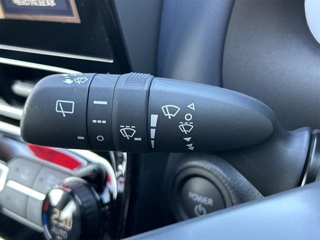 アクア Ｚ　全周囲カメラ　ナビ　オートクルーズコントロール　パークアシスト　衝突被害軽減システム　アルミホイール　オートライト　ＬＥＤヘッドランプ　スマートキー　電動格納ミラー　シートヒーター（59枚目）