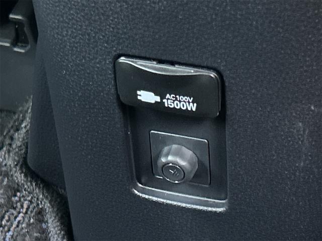 アクア Ｚ　全周囲カメラ　ナビ　オートクルーズコントロール　パークアシスト　衝突被害軽減システム　アルミホイール　オートライト　ＬＥＤヘッドランプ　スマートキー　電動格納ミラー　シートヒーター（66枚目）