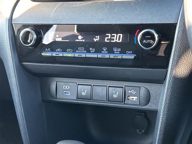 ヤリスクロス ハイブリッドＺ　ドライブレコーダー　ＥＴＣ　全周囲カメラ　オートクルーズコントロール　レーンアシスト　パワーシート　衝突被害軽減システム　ナビ　オートマチックハイビーム　オートライト　ＬＥＤヘッドランプ（6枚目）