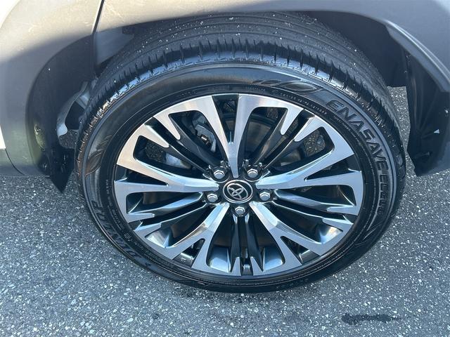 ヤリスクロス ハイブリッドＺ　ドライブレコーダー　ＥＴＣ　全周囲カメラ　オートクルーズコントロール　レーンアシスト　パワーシート　衝突被害軽減システム　ナビ　オートマチックハイビーム　オートライト　ＬＥＤヘッドランプ（20枚目）