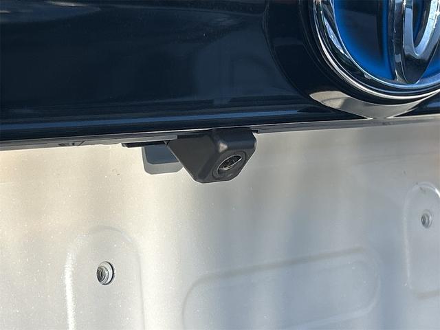 ヤリスクロス ハイブリッドＺ　ドライブレコーダー　ＥＴＣ　全周囲カメラ　オートクルーズコントロール　レーンアシスト　パワーシート　衝突被害軽減システム　ナビ　オートマチックハイビーム　オートライト　ＬＥＤヘッドランプ（28枚目）