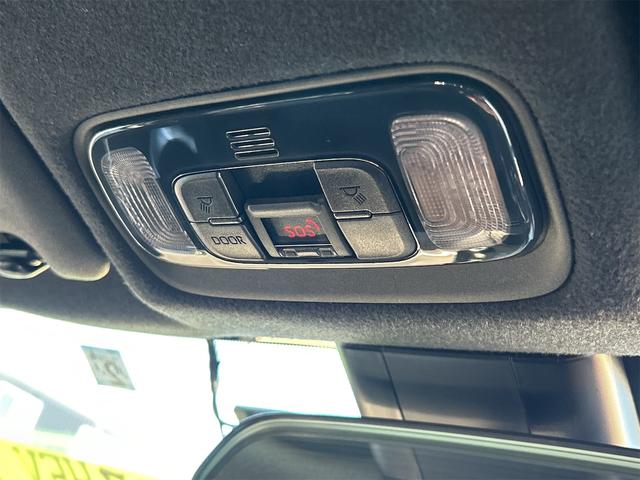 ヤリスクロス ハイブリッドＺ　ドライブレコーダー　ＥＴＣ　全周囲カメラ　オートクルーズコントロール　レーンアシスト　パワーシート　衝突被害軽減システム　ナビ　オートマチックハイビーム　オートライト　ＬＥＤヘッドランプ（47枚目）