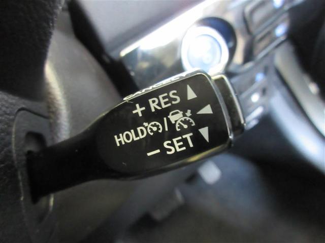 プリウス Ｓ　ＥＳＣ　スマートキ－　ＬＥＤヘッドライト　ＥＴＣ車載器　フルオートエアコン　クルーズコントロール　エアバッグ　テレビ　イモビ　パワーウインドウ　ＰＳ　デュアルエアバック　サイドエアバック　ＡＷ　ＡＢＳ（12枚目）